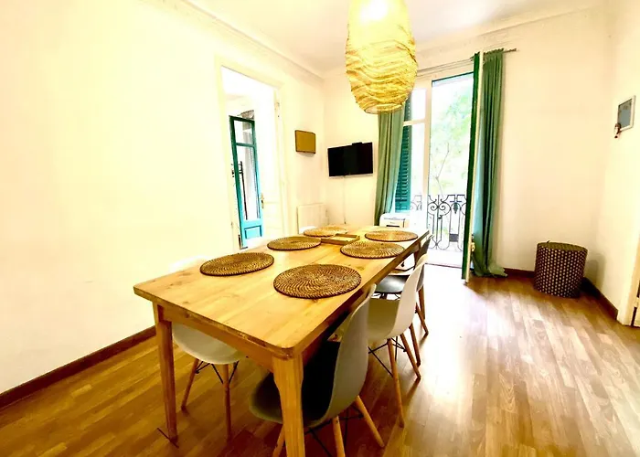 Vandrerhjem My House