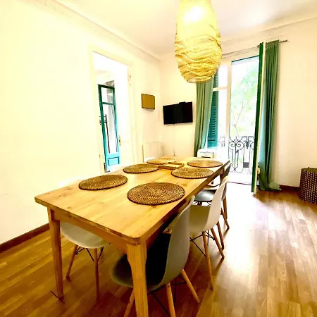 Hostal Alani Montjuic